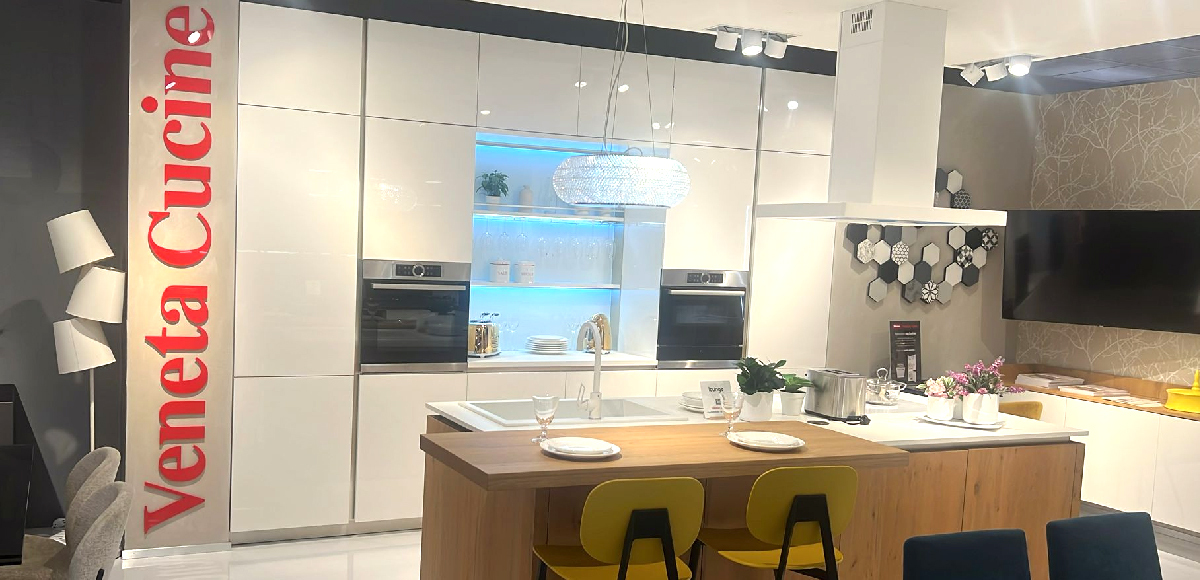 Lounge laccato bianco e legno - Image