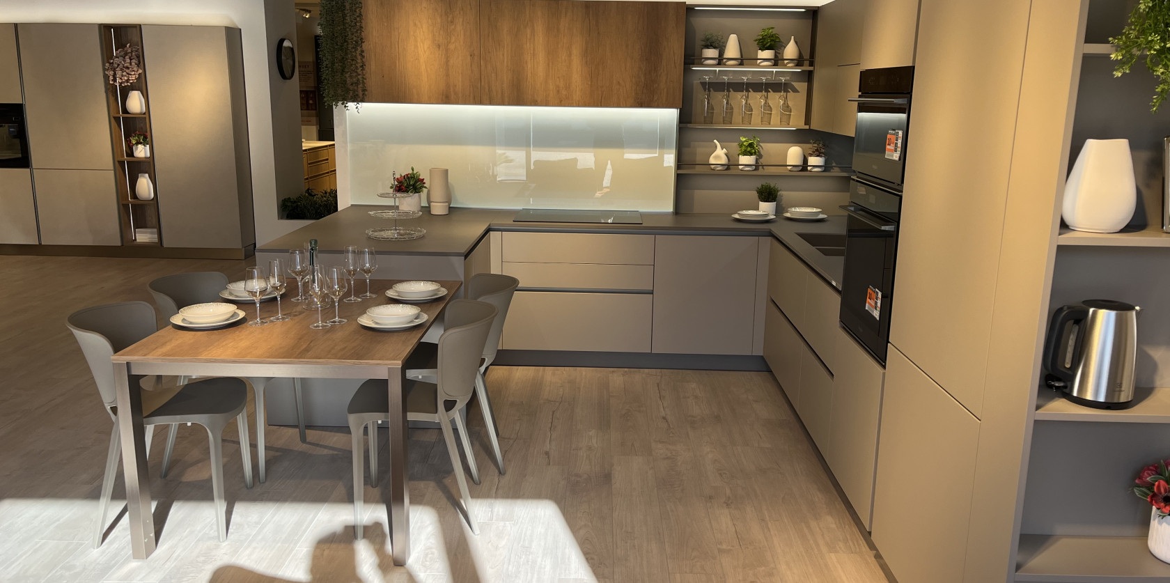 Veneta Cucine - Oyster Dek - Image