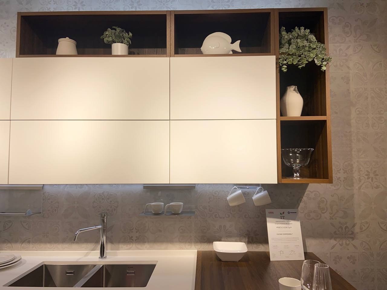 Cucina con isola modello OYSTER PRO - Image