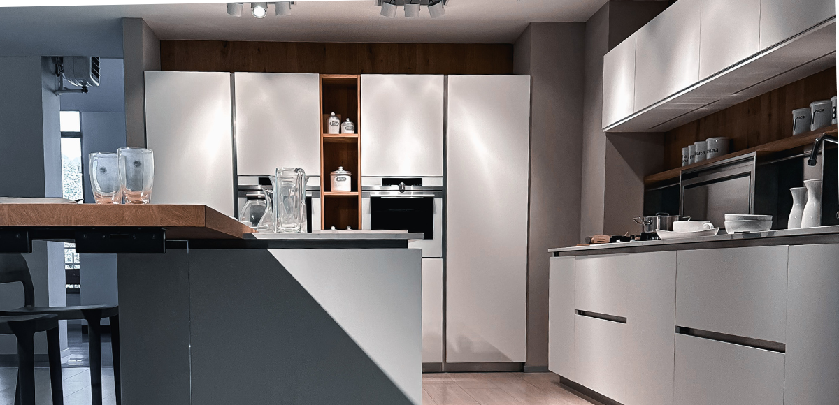 Lounge Fenix ShellSystem bianca e legno rovere - Image