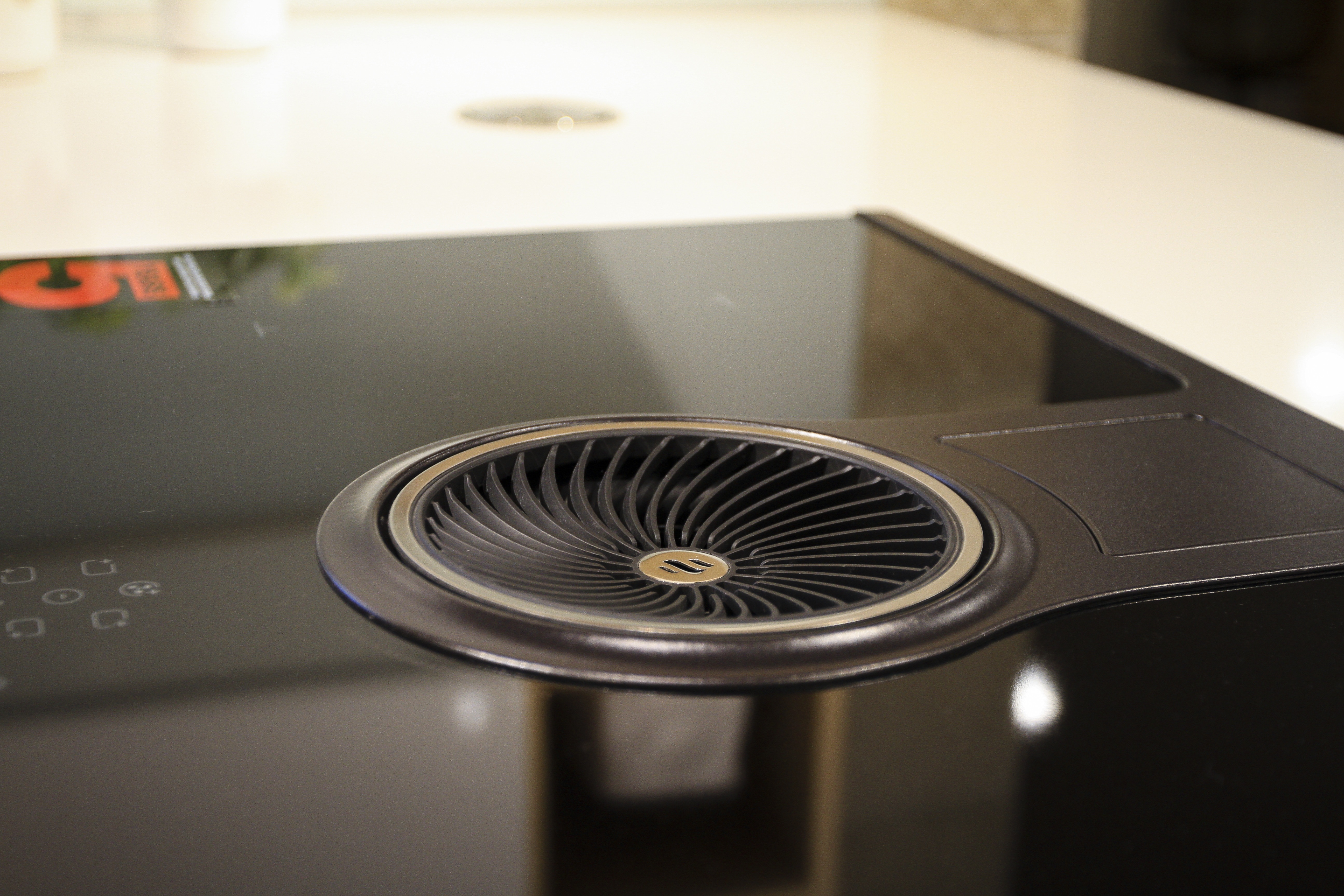 VENETA CUCINE OYSTER PRO BIANCO PURO LUCIDO - Image