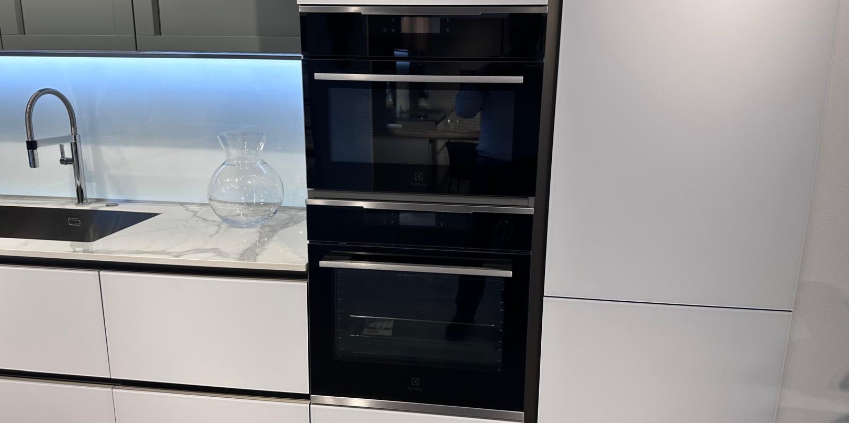 Veneta Cucine - Modello Lounge - Convivio - Image