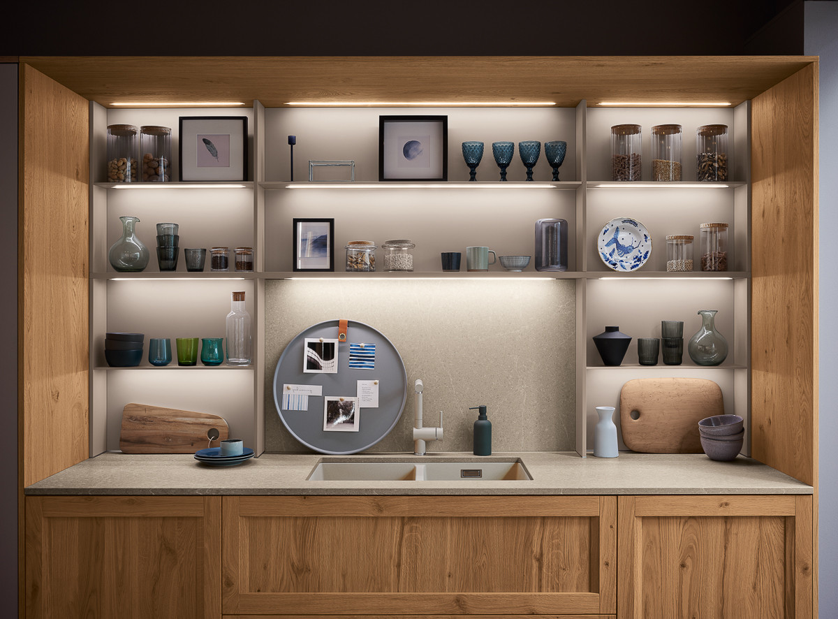 Les conseils de Veneta Cucine pour l’entretien de votre cuisine en bois. Entrez et découvrez maintenant comment en prendre soin pour maintenir intacte sa beauté dans le temps !