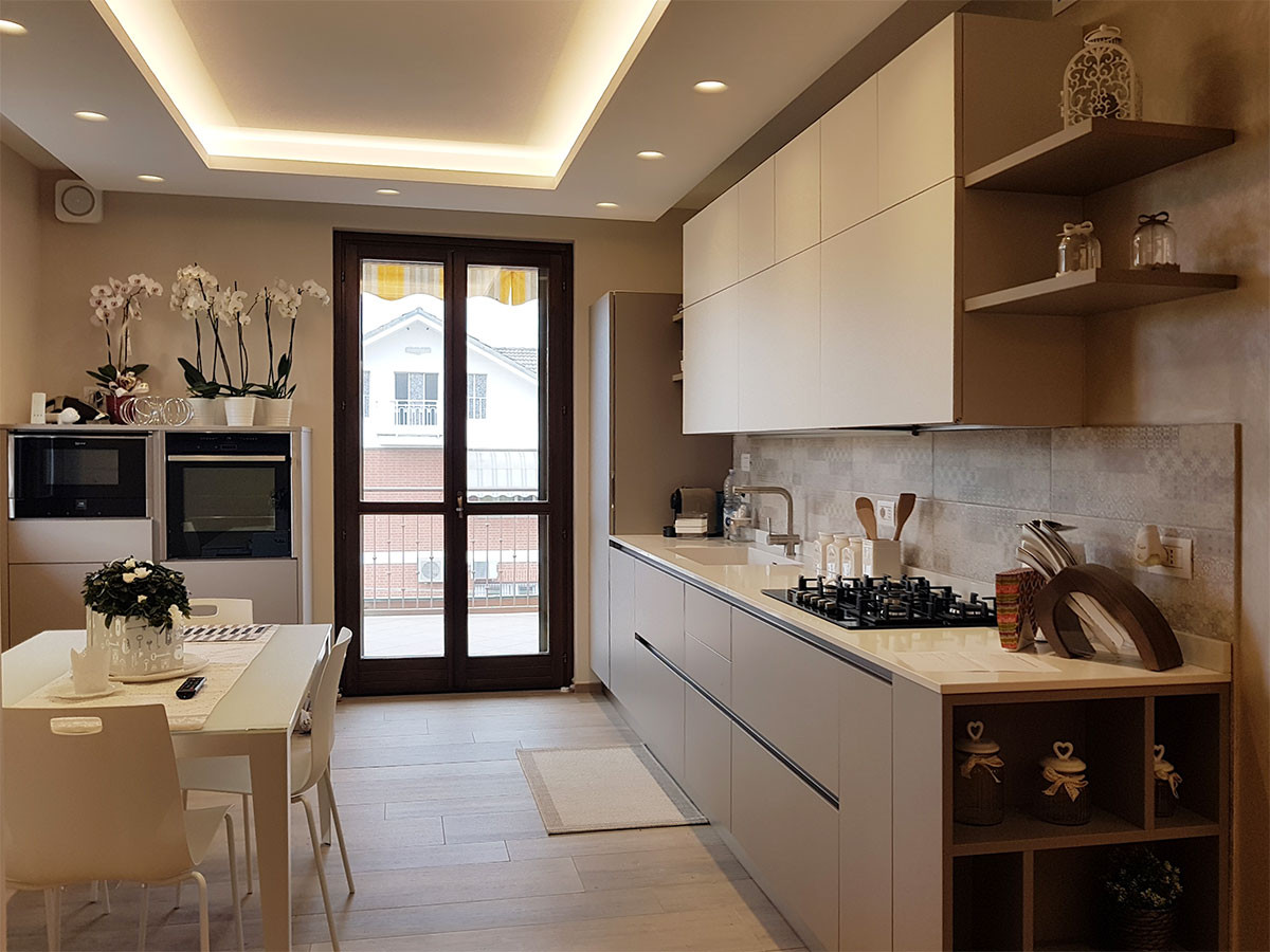 1. Scegli una cucina lineare