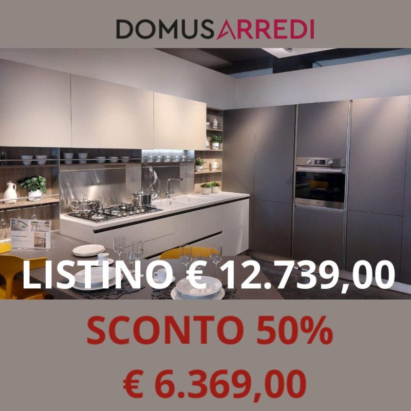 VENETA CUCINE START TIME GOLA CON COLONNE START TIME PRESA SCONTO 50% - Image