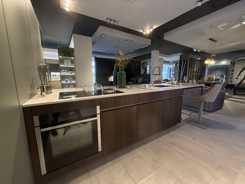 CUCINA ICONICA A METÁ PREZZO - Image